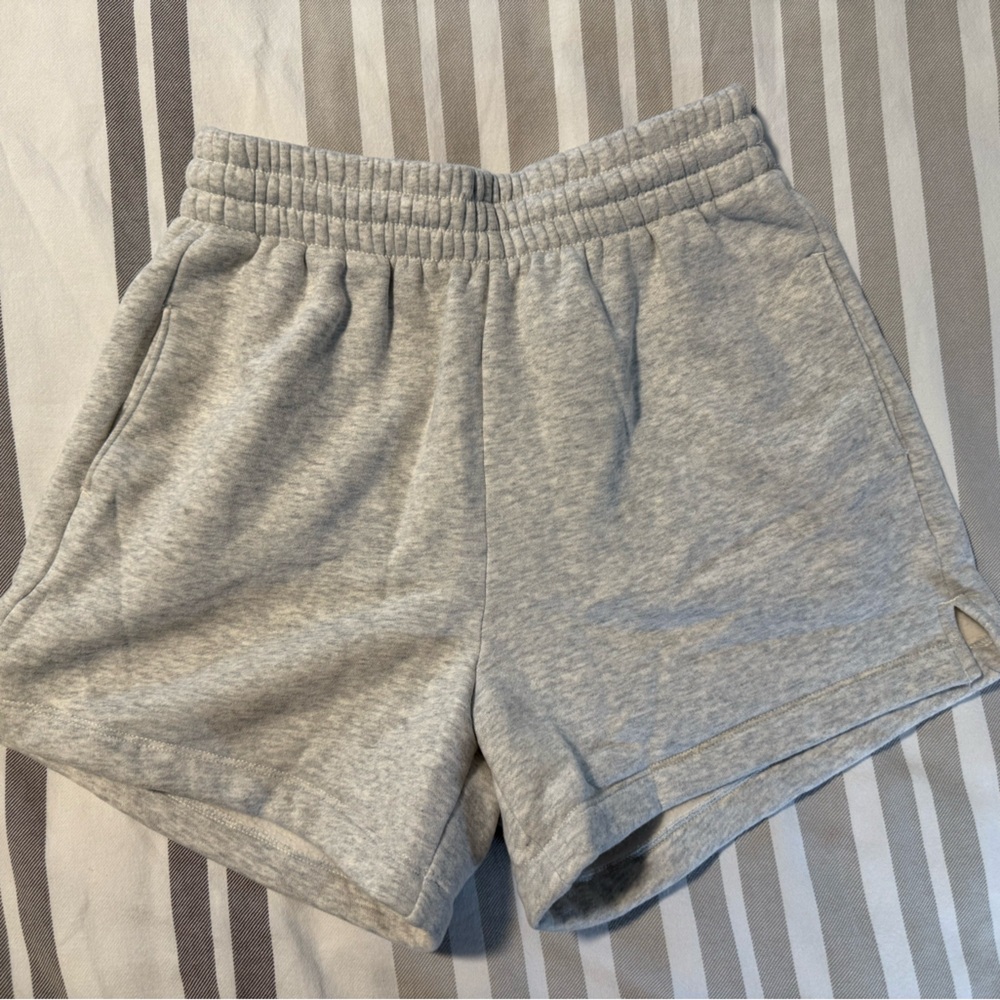 Abercrombie & Fitch Heather Gray Athletic Shorts